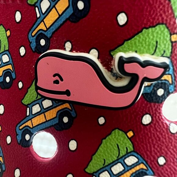 NWT Holiday Vineyard Vines Crocs Classic Clogs J4/ Women’s 6 Patchwork w/ Jibitz - Picture 6 of 9